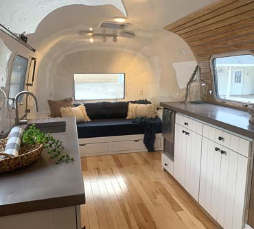 Airstream Malibu Camper interior