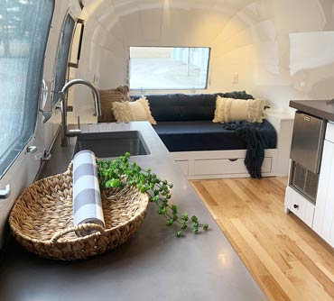 Airstream Malibu Camper interior